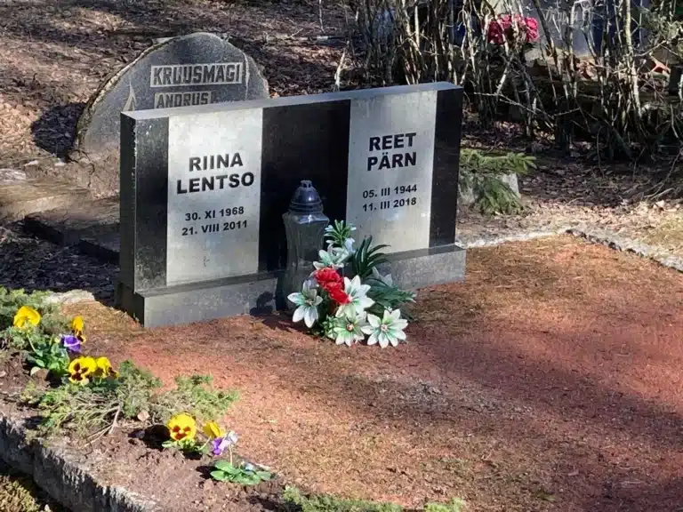 galerii_hauakivid_ja_hauaplaadid_17