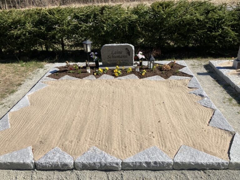 galerii_klombitud_graniidist_hauapiirded_17