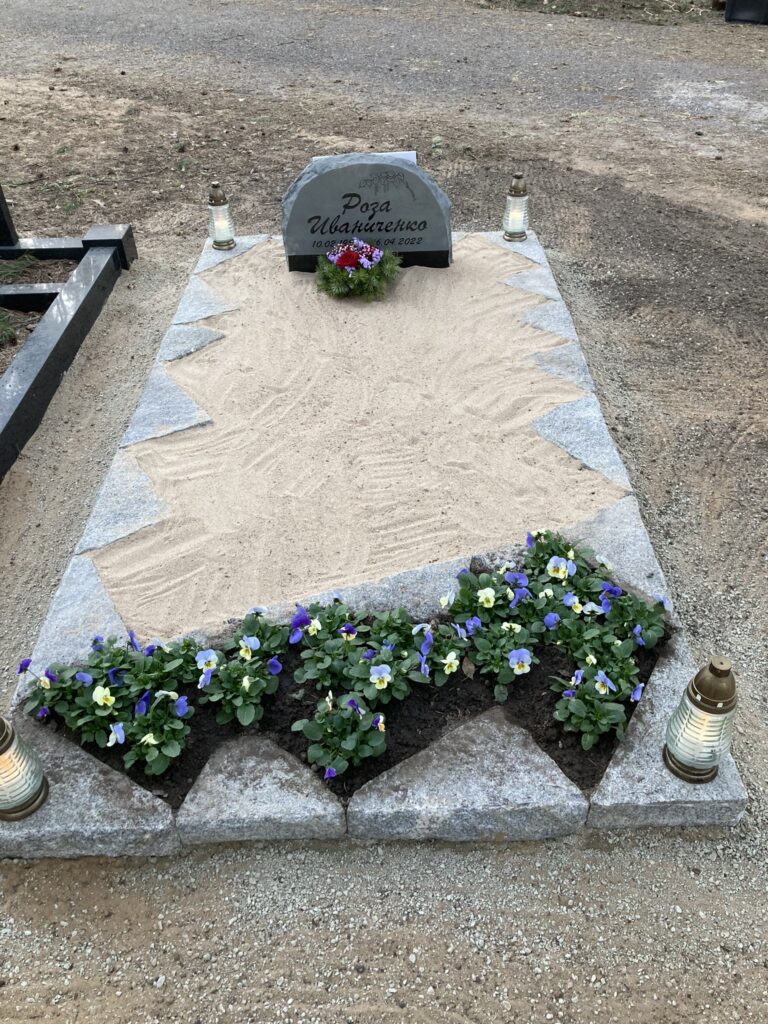 galerii_klombitud_graniidist_hauapiirded_4