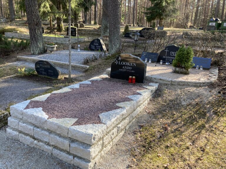 galerii_paekivist_hauapiirded_51